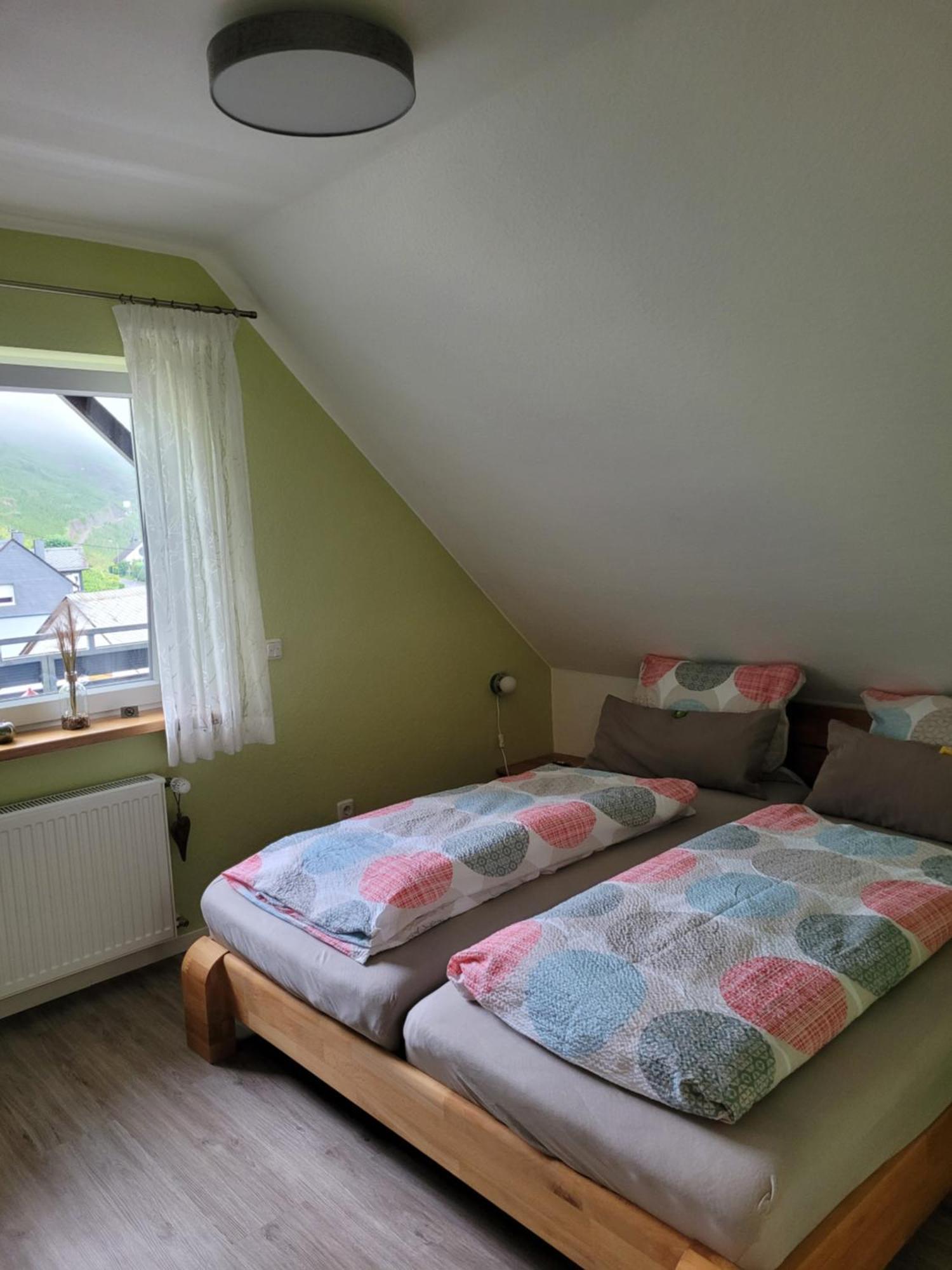 Ferienwohnung Haus Am Calmont Bremm Exteriör bild